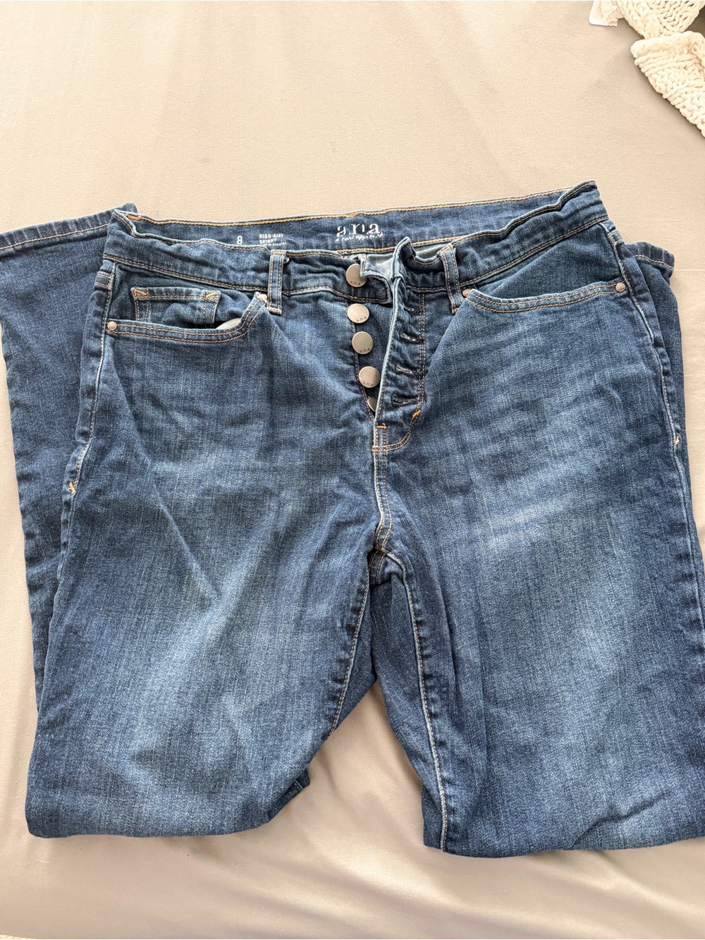 a.n.a Women's Skinny Jeans in Medium Blue with Button-Fly